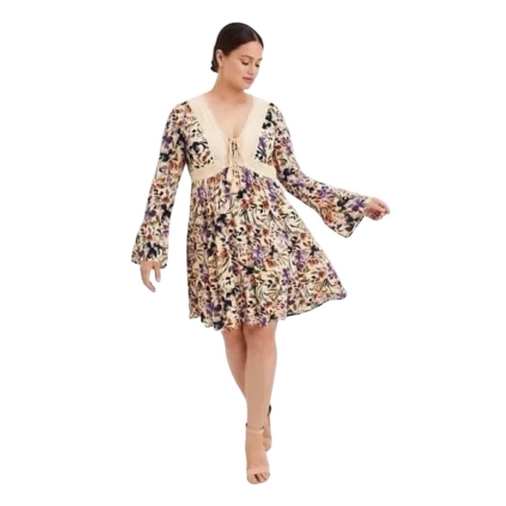 TORRID Mini Gauze Lace-Up Floral Print V-neck Skater Dress Size 1  NEW